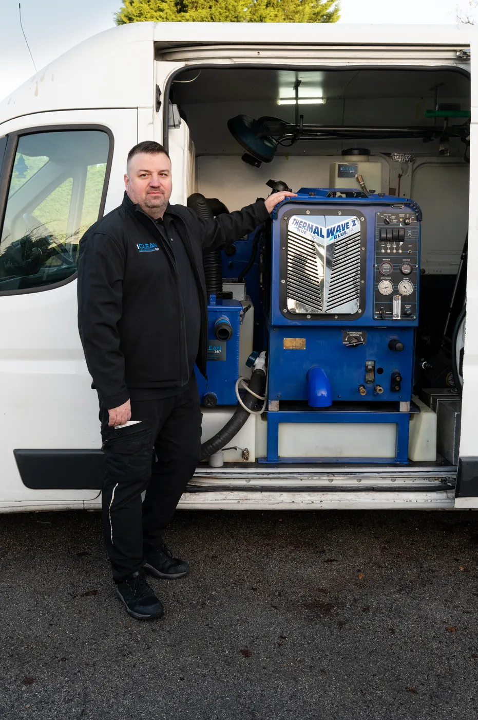 Craig Carnan with the Blueline Thermal Wave 2 watercooled truckmount system